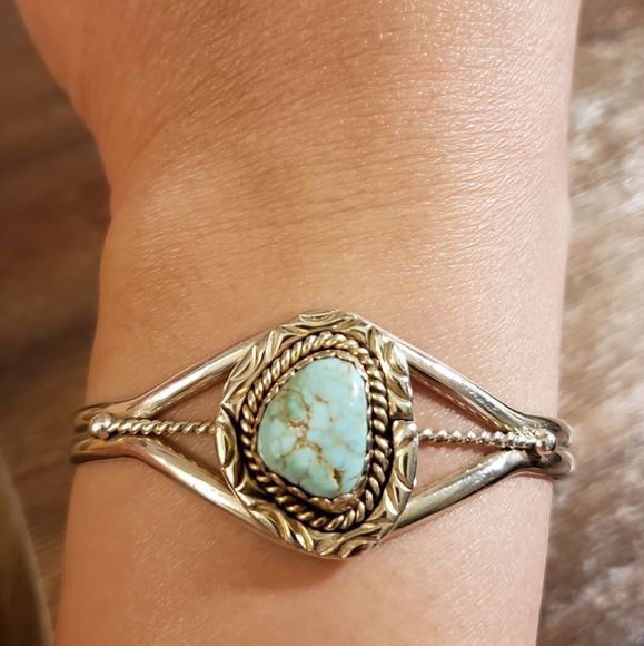 Vintage Sterling Silver Turquoise Cuff Bracelet